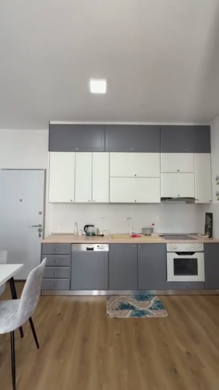 Apartament 1+1+ post parkimi per shitje tek Rezidenca Oxa Fresk !