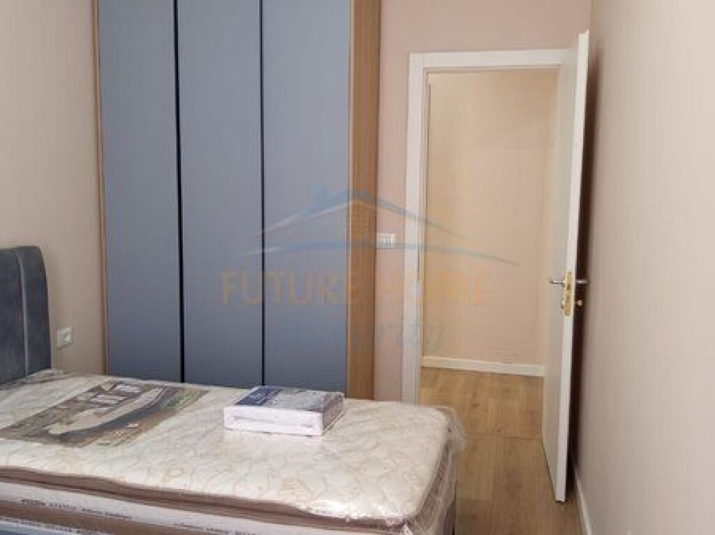 Qera, Apartament 2+1+2+Post Parkimi, Rruga Jordan Misja, Tiranë.