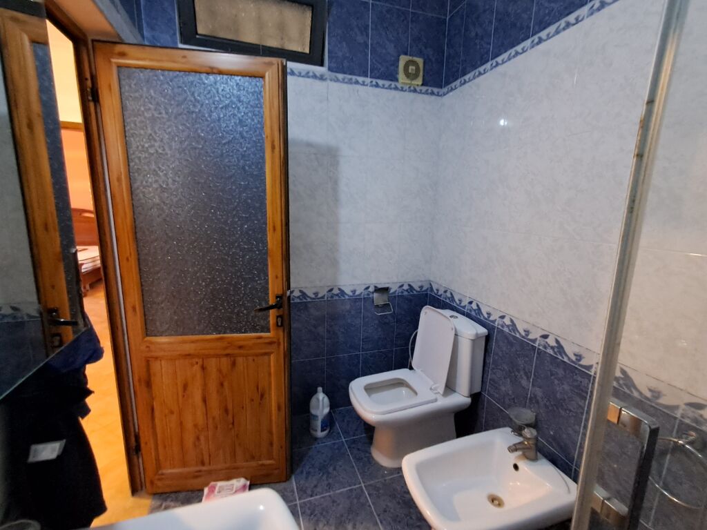 VENDESI APPARTAMENTO 2+1+2 A DURRËS