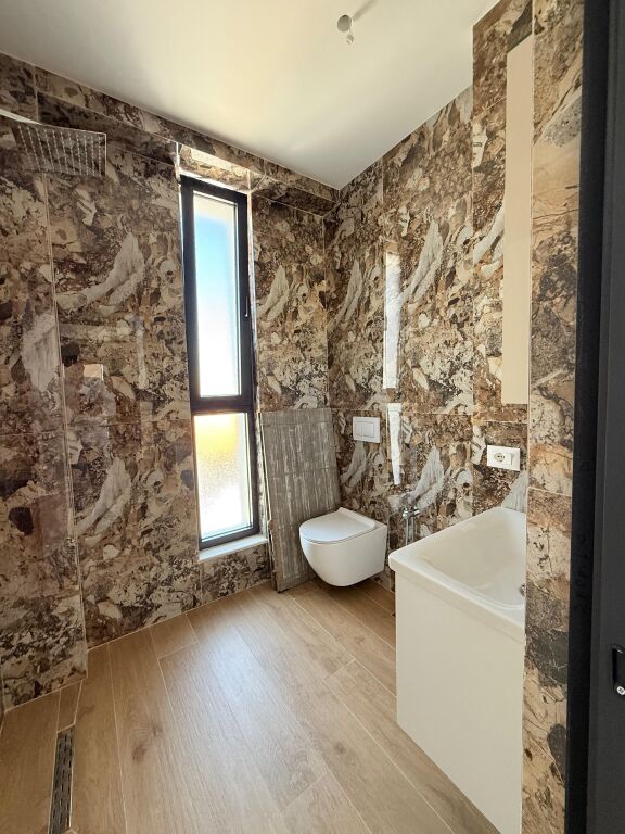 🏡 SHITET APARTAMENT 2+1 + POST PARKIMI 🚗 📍 Rruga Jordan Misja, pranë SPAK