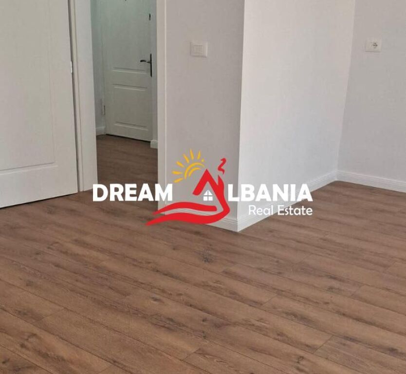 Apartament 1+1 ne Rr Qemal Stafa, pran Shkolles te Kuqe (ID 4119481)