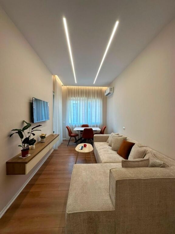 🏡 Shitet Apartament 1+1 – Rezidenca Henke, pranë Spitalit Amerikan 3