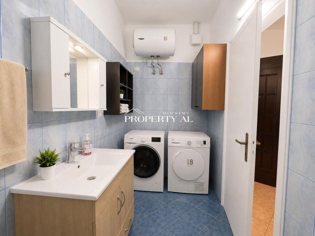 Appartamento 2+1 in Vendita su Viale Vlora – Skelë