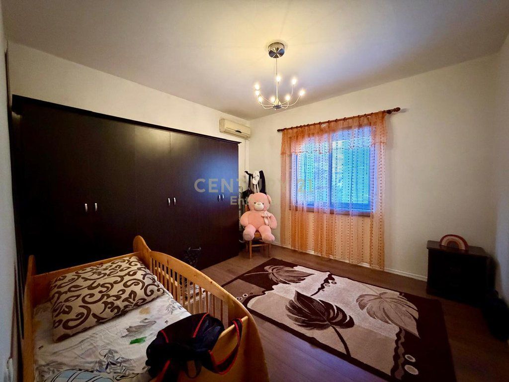 Apartment 2+1 for Rent – Commune of Paris