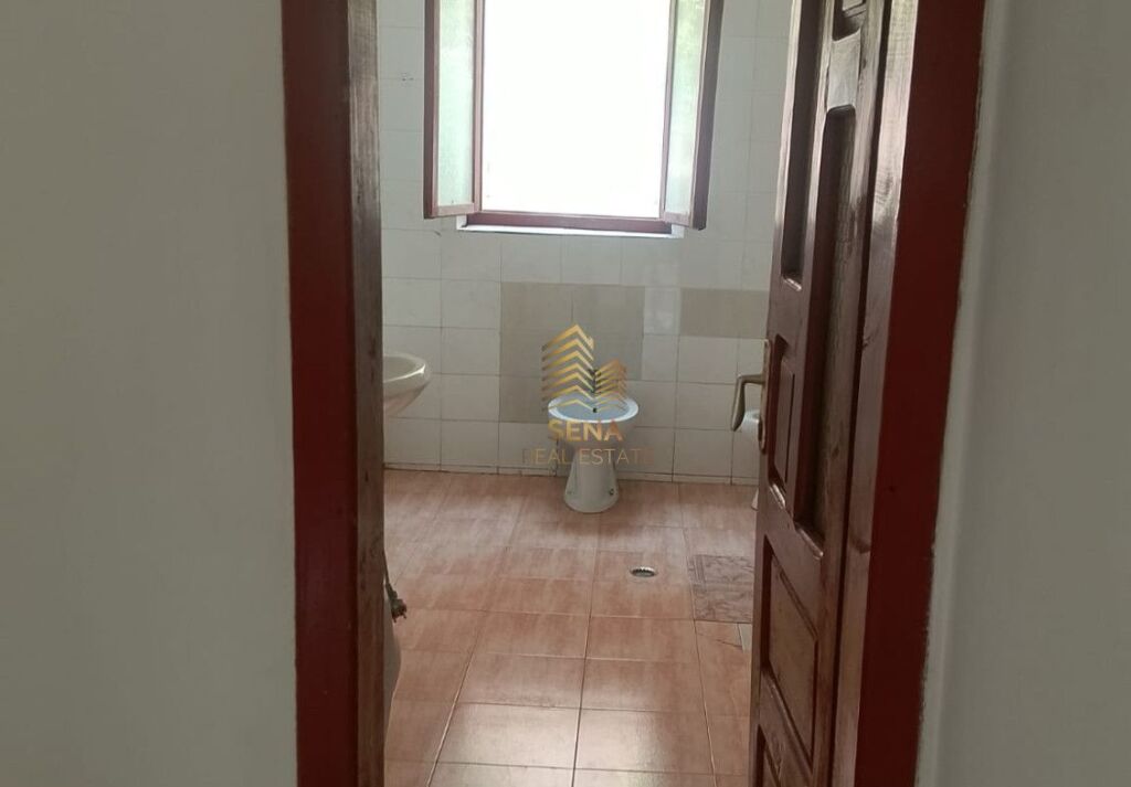 Qira, Hyrje Private 2+1, Ali Demi, 45.000 Leke/Muaj I Diskutueshem
