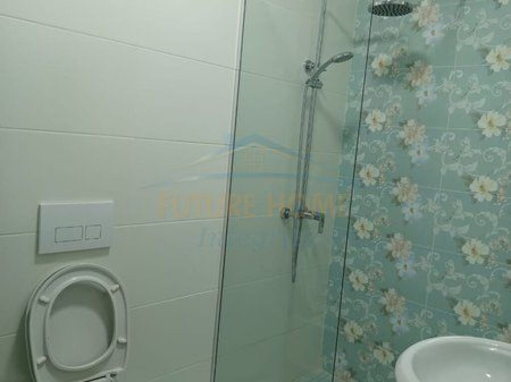 Qera, Apartament 2+1+2+Post Parkimi, Rruga Jordan Misja, Tiranë.