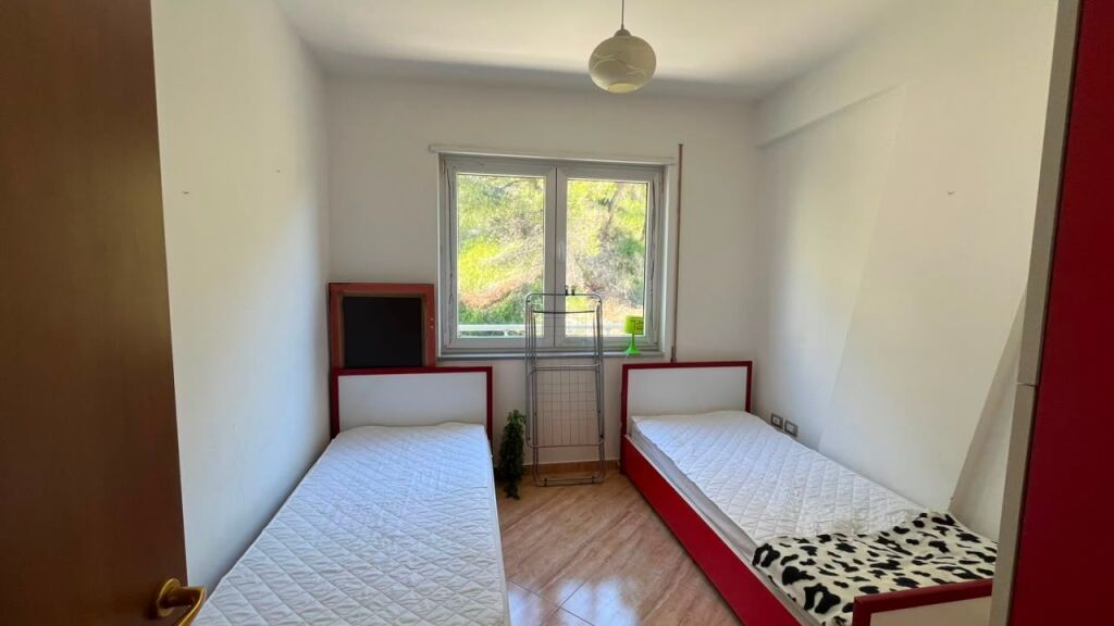 🏡 Jepet me Qira Apartament 3+1 me Pamje të Plotë nga Deti – Vollga, Durrës
