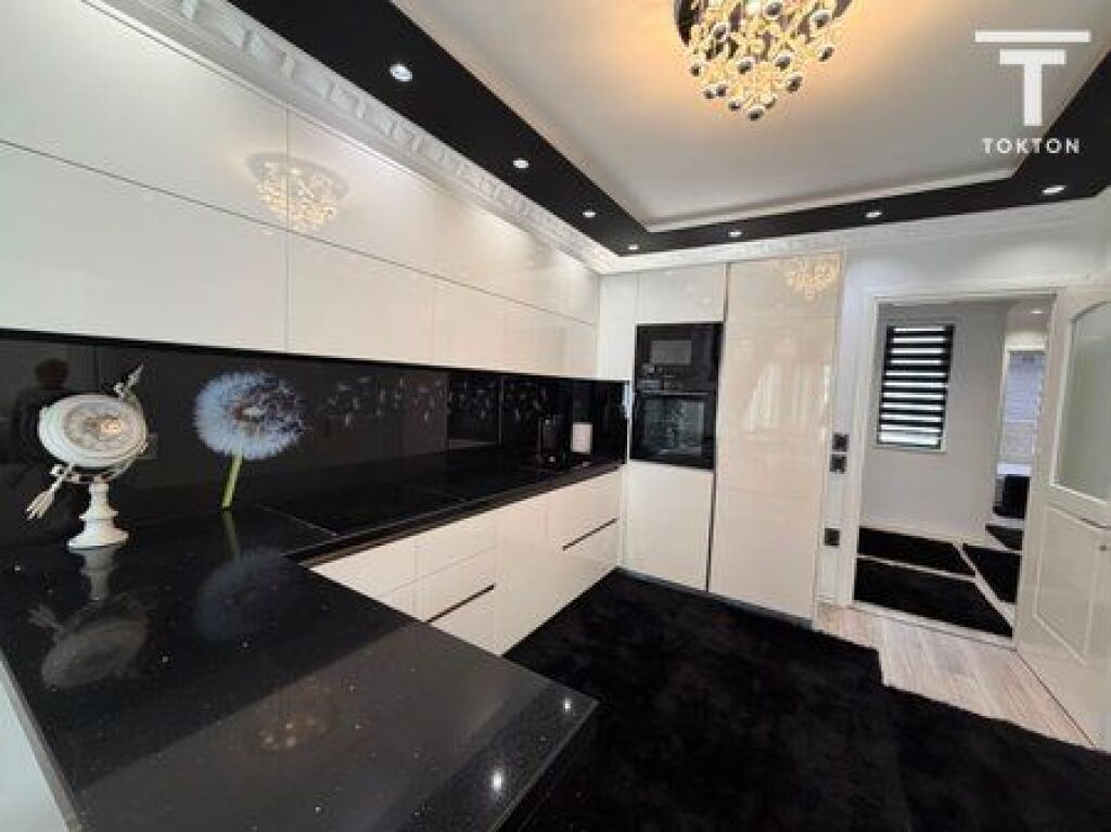 SHITET, APARTAMENT 2+1, FRESK, TIRANË
