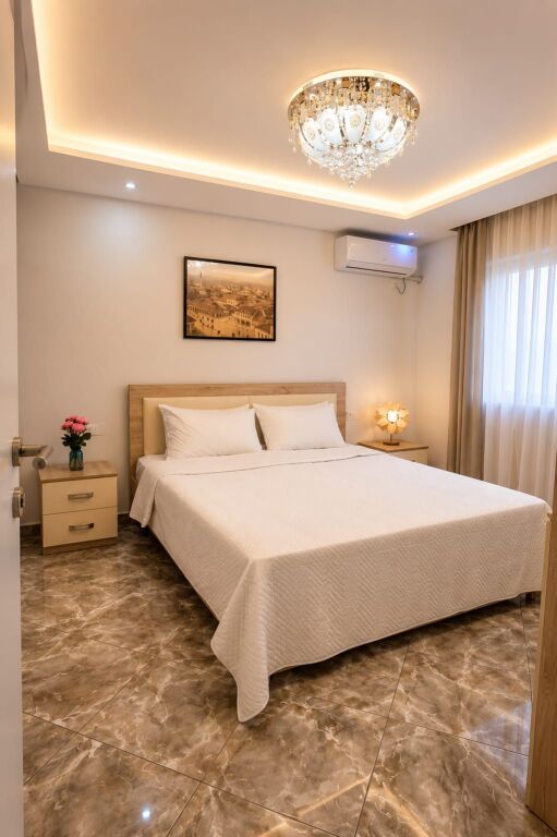 1+1 Premium pranë Shkollës së Bashkuar – Totalisht i mobiluar