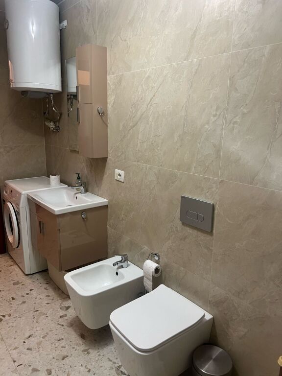 Rent | Apartament 2 + 1 | Liqeni i Thatë | 600 €/month