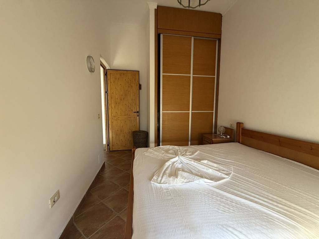Affitto, Appartamento 1+1, Blocco Ambasciate, Tirana
