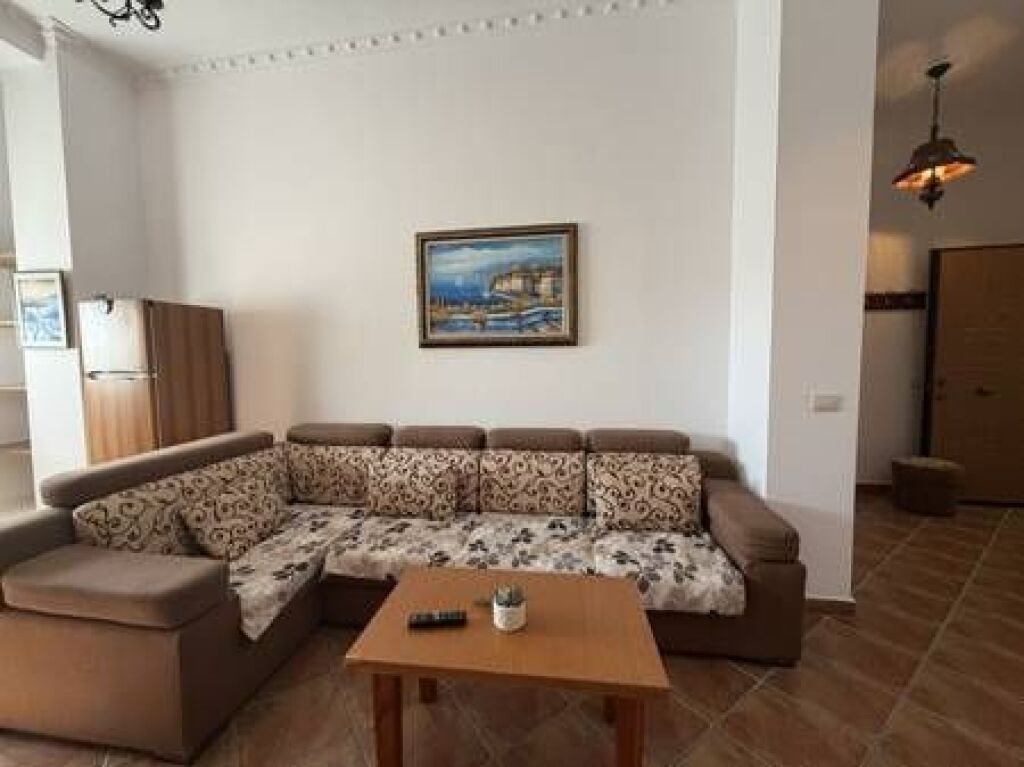 Affitto, Appartamento 1+1, Blocco delle Ambasciate, Tirana