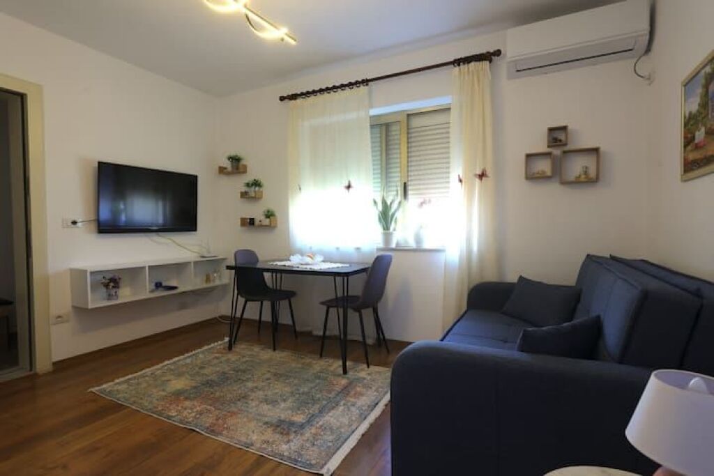 Apartment for rent in the Blloku area