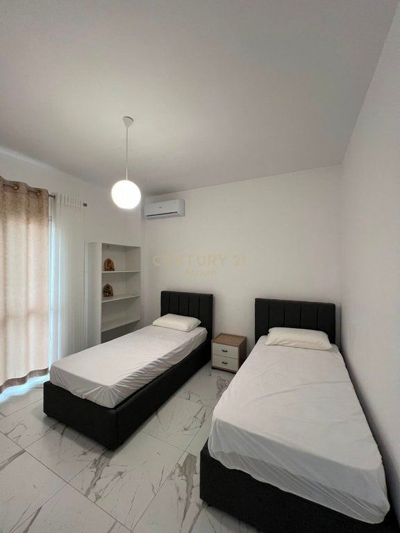 AFFITTASI APPARTAMENTO 2+1 IN UNA VILLA PRIVATA A MULLET