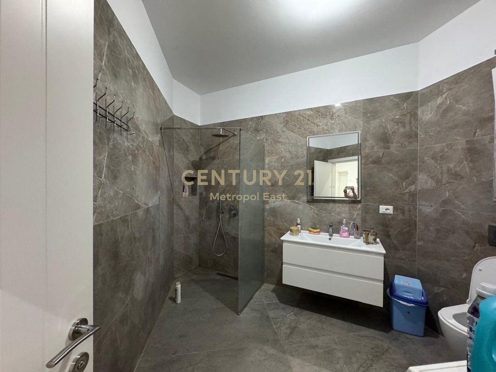 One-story villa for rent on the street of villas near TEG