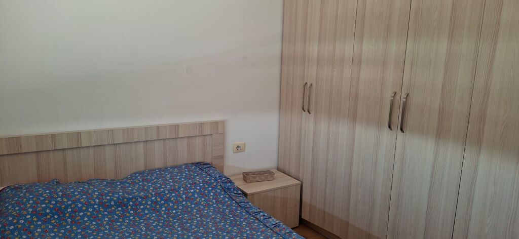 5 Maj (Concordi) Jepet 2+1 me qera
