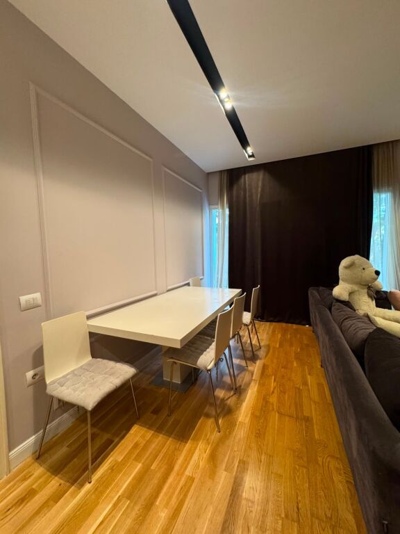 APARTAMENT ME QERA 1+1 KOPESHTI BOTANIK, XHAMIA