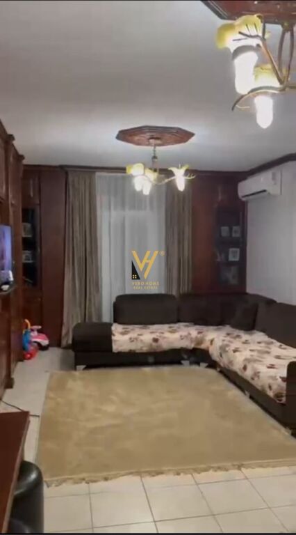 VENDESI APPARTAMENTO 3+1+3BLK A LAPRAKE 250.000 EURO