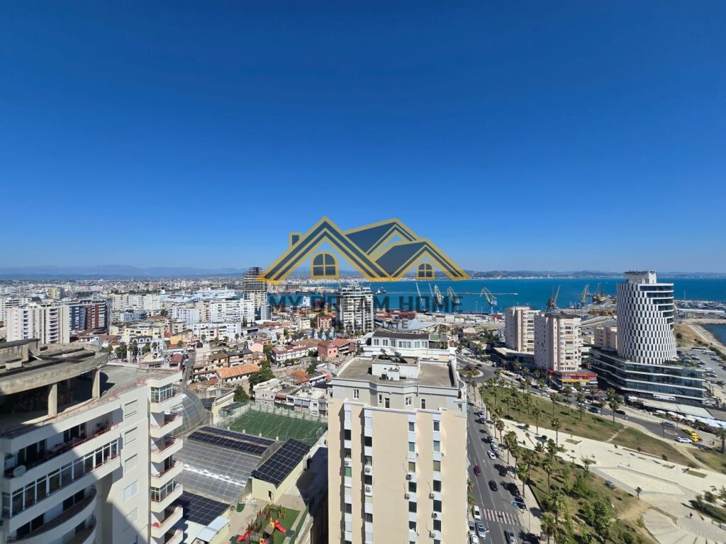 Apartament 2+1+2+2 Ballkone per Shitje ne Vollga,Durres Pamje e Plote nga Deti