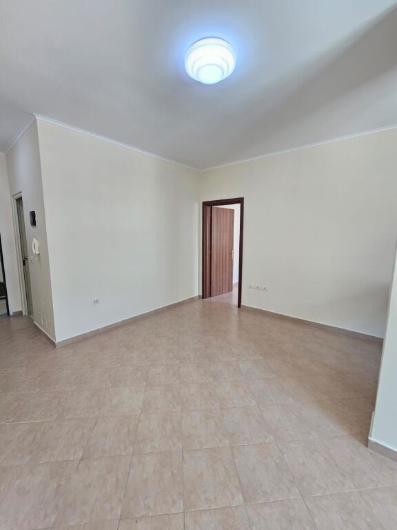 🌊 SHITET APARTAMENT 1+1 – VETËM 70 METRA NGA DETI | SHKËMBI I KAVAJËS