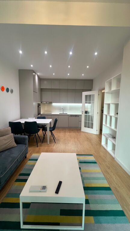 Apartament 1+1 me qera, Milo 200