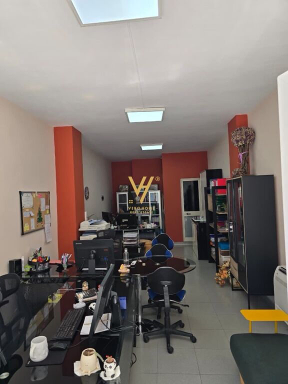 SHOP FOR SALE 40 M2 AT MINE PEZA 140,000 EURO