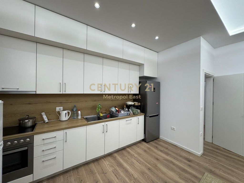 One-story villa for rent on the street of villas near TEG