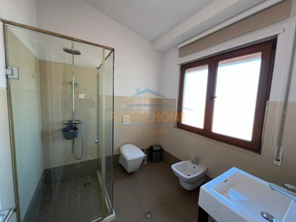 Affitto, Duplex + Posto Auto, Lago Secco, Tirana