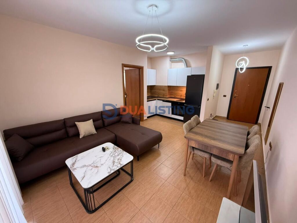 Affittasi Appartamento Moderno 1+1 – Via Dritan Hoxha, Laprakë