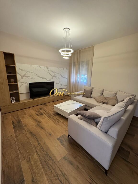 SHITET APARTAMENT 2+1, ASTIR