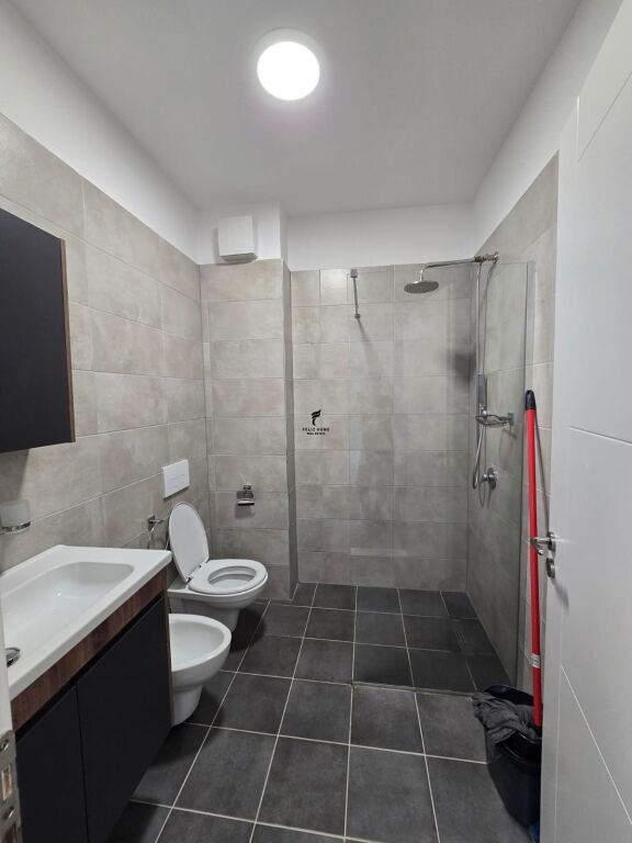 APARTAMENT ME QERA 1+1 FRESK 45.000 LEKE FH-83526