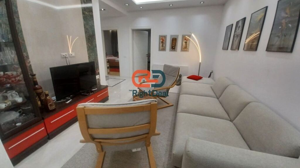 In Centro, Affittasi Super Appartamento 2+1, Totalmente Investito !!!