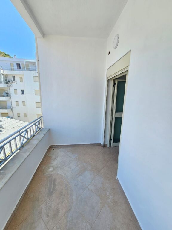 🌊 SHITET APARTAMENT 1+1 – VETËM 70 METRA NGA DETI | SHKËMBI I KAVAJËS