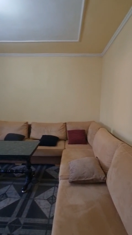 Apartament 1+1 per qera Fakulteti i Mjekesise !