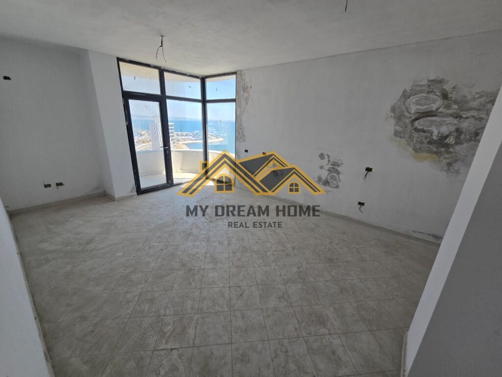 Apartament 2+1+2+2 Ballkone per Shitje ne Vollga,Durres Pamje e Plote nga Deti