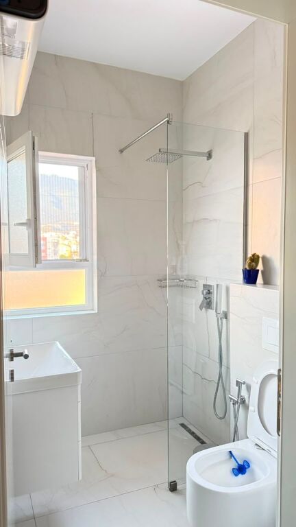Jepet me qira apartament 1+1