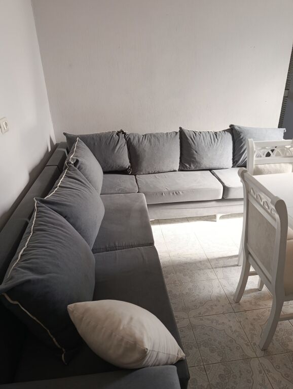 Qera | Shtëpi private 1 + 1 | Poshte Spitali Amerikan 2 | 350 €/muaj