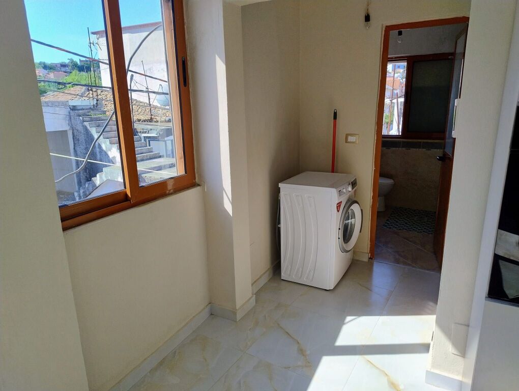 House for rent 1+1 near the Museum of Martyrs Durres .