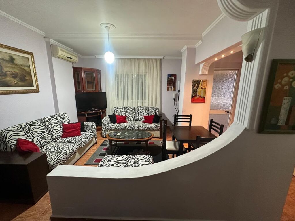 Laprake, apartment 2+1 for rent! 55,000 Leke