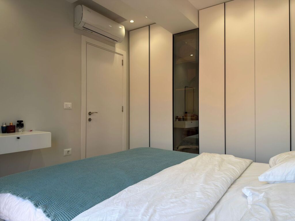 Apartament 1+1 tek Rruga e Kavajes prane Kishes Katolike