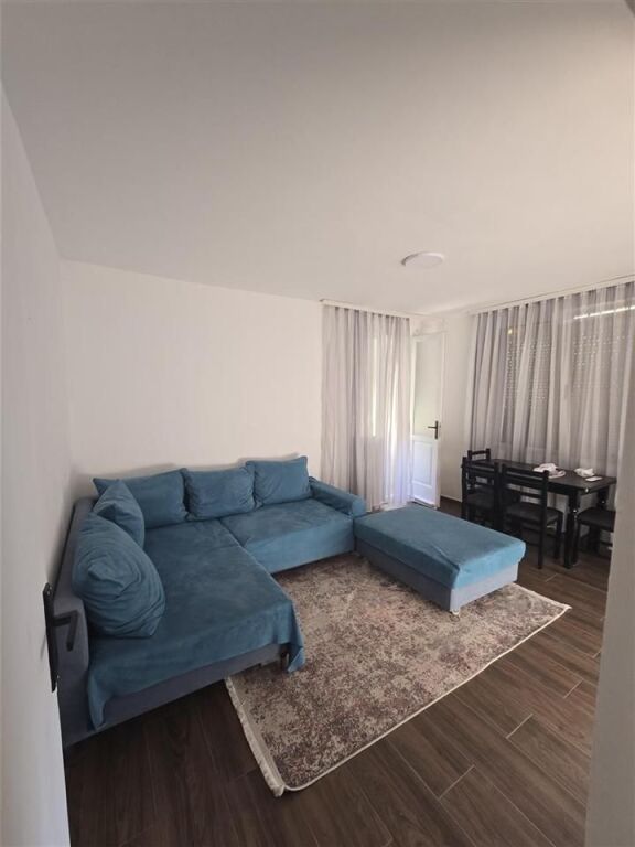 Apartament 1+1 me qera ne Brryl prane Bar Oslo