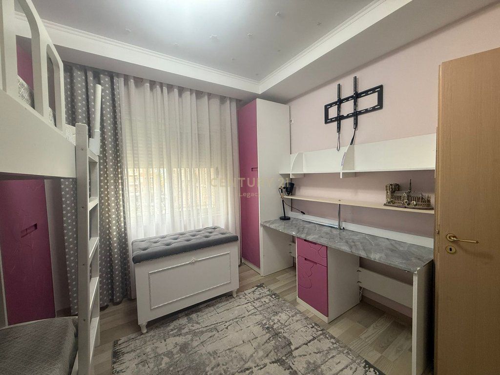 For Rent 2+1 apartment + parking Reshit Petrela