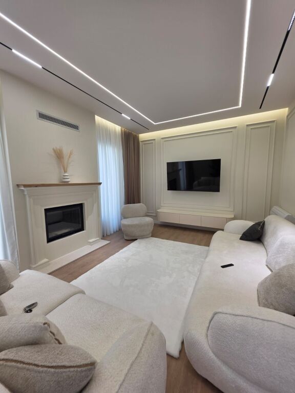 VILLETTE MODERNE IN AFFITTO A GREEN VALLEY, LAGO ASCIUTTO