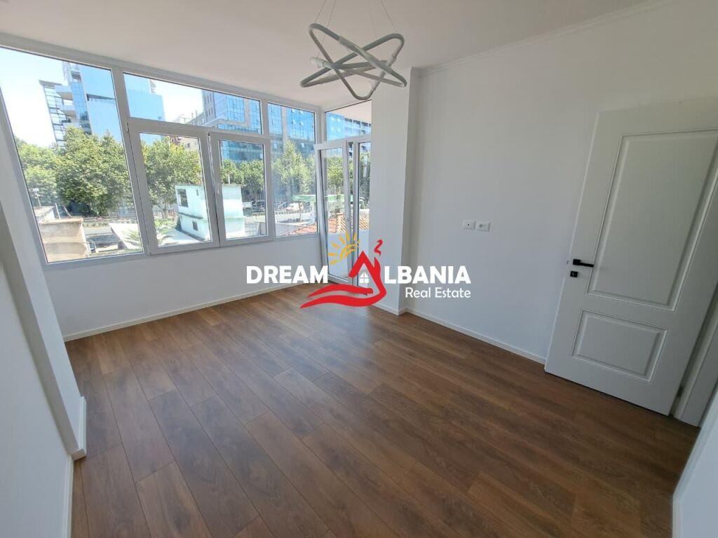 In vendita Appartamento 1+1 Dritan Hoxha Street, vicino a OKM (ID 51110002)