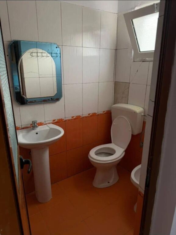 Affitto | Shtëpi private 1 + 1 | Allias | 300 €/mese