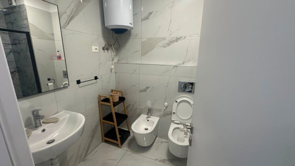 Apartament 2+1 per qira tek kompleksi Zirkon, Porcelan