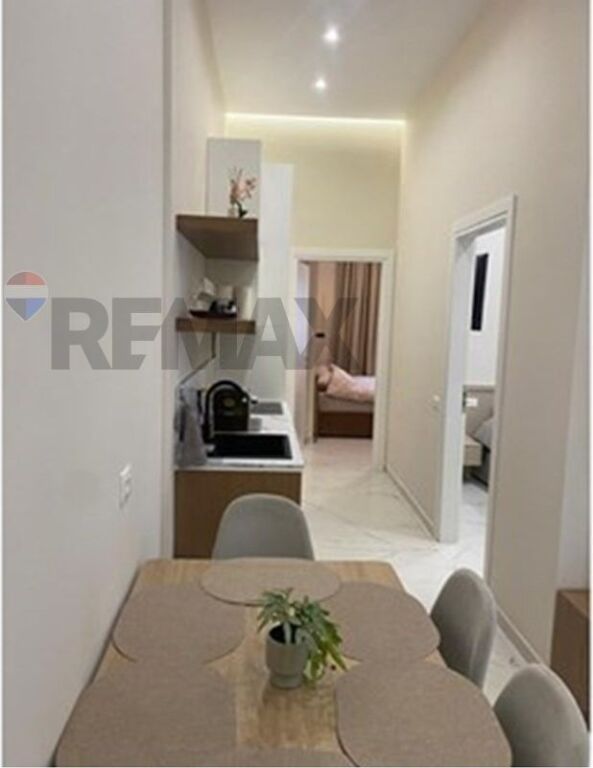 Jepet me qira apartament 2+1 tek rruga e Durrësit