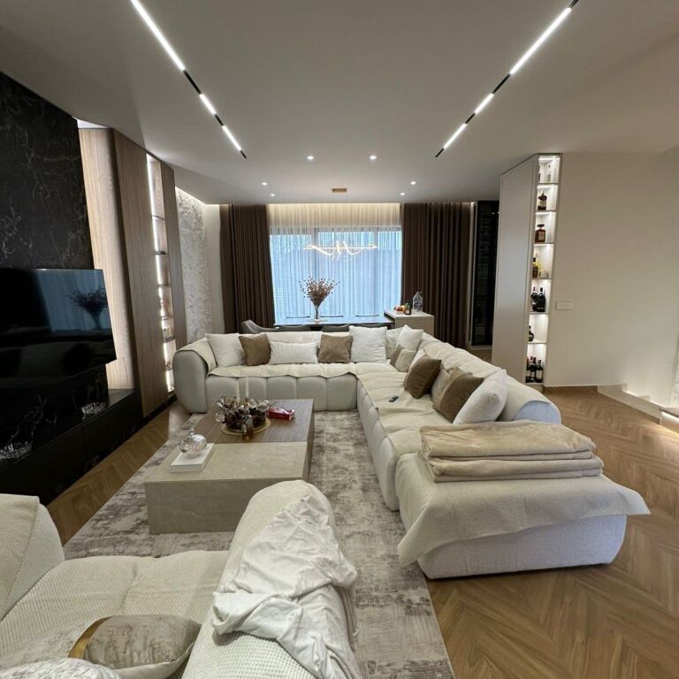 🏡✨ JEPET ME QIRA VILË REZIDENCIALE – VILE ROSES, FARKË ✨🏡