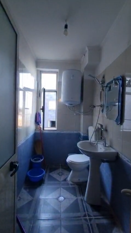 Apartament 1+1 per qera Fakulteti i Mjekesise !