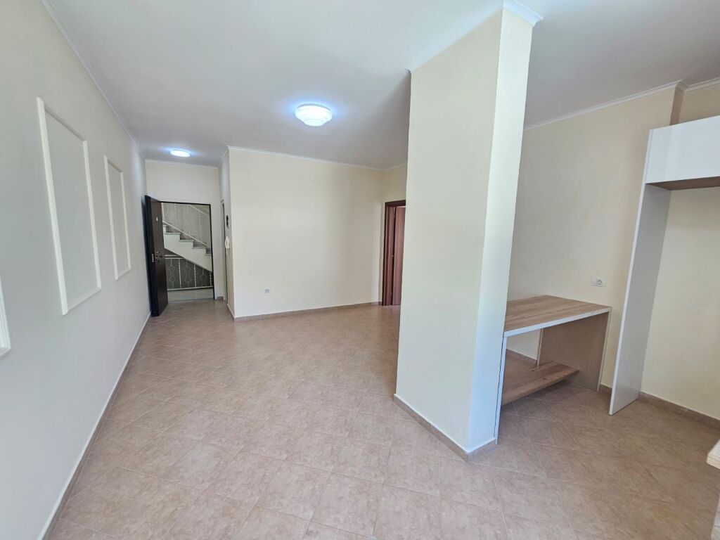 🌊 SHITET APARTAMENT 1+1 – VETËM 70 METRA NGA DETI | SHKËMBI I KAVAJËS